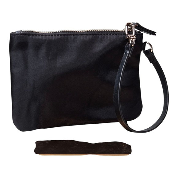 Steve Madden Black Clutch Wristlet - Picture 12 of 13